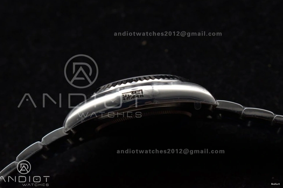 SS ZF 1:1 Edition Bracelet on 326934 SS 904L Blue Best Sky-Dweller A2824 Dial 1117